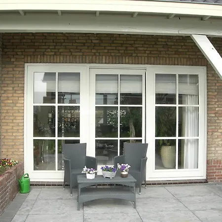 Gasthuis Chez Louise Naaldwijk