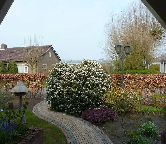 Chez Louise نالدفايك