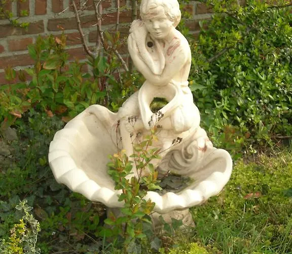 게스트하우스 Chez Louise 날드위크