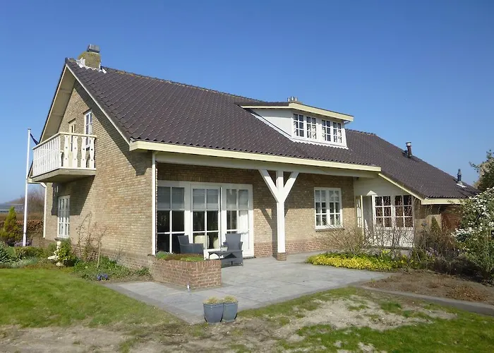 بيت ضيافة Chez Louise *