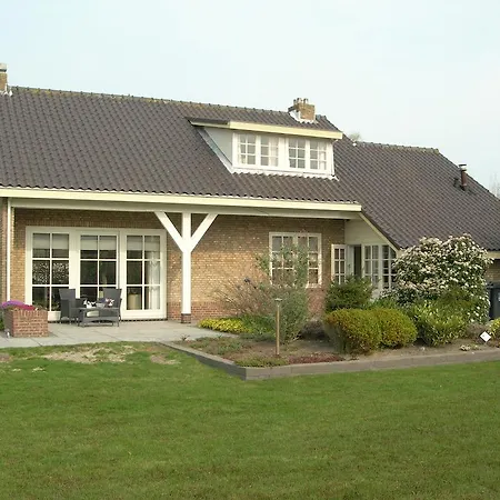 Chez Louise Naaldwijk