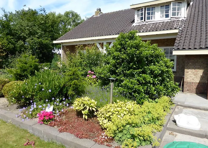 בית הארחה Chez Louise *