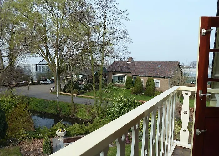 בית הארחה Chez Louise נאלדווייק